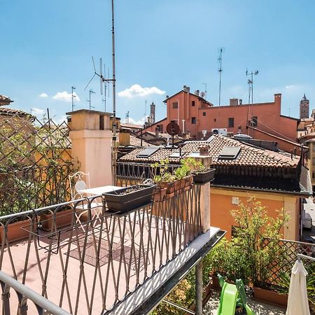 A Pochi Passi Dalla Finestrella Di Via Piella By Wonderful Italy Apartment Bologna Exterior foto